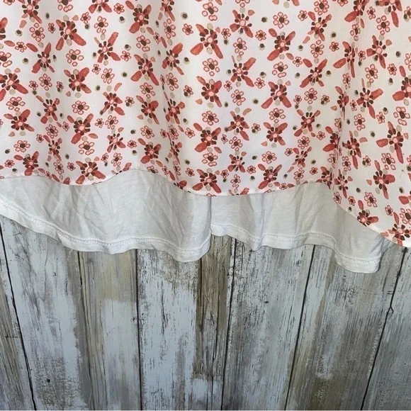Loft Red & White Floral High Low Blouse - Picture 2 of 6